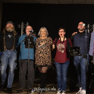 328518465 803000517910545 8282278262841734498 N